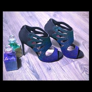 NWOT Betsey Johnson Iridescent Colored Bootie